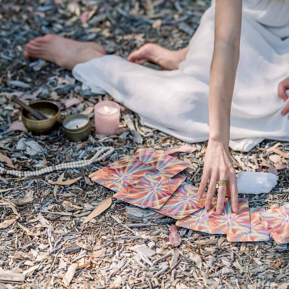 WW Oracle Card spread
